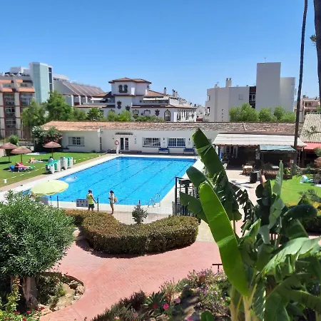 Carihuela Palace